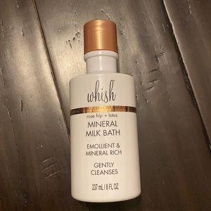 Whish mineral milk bath